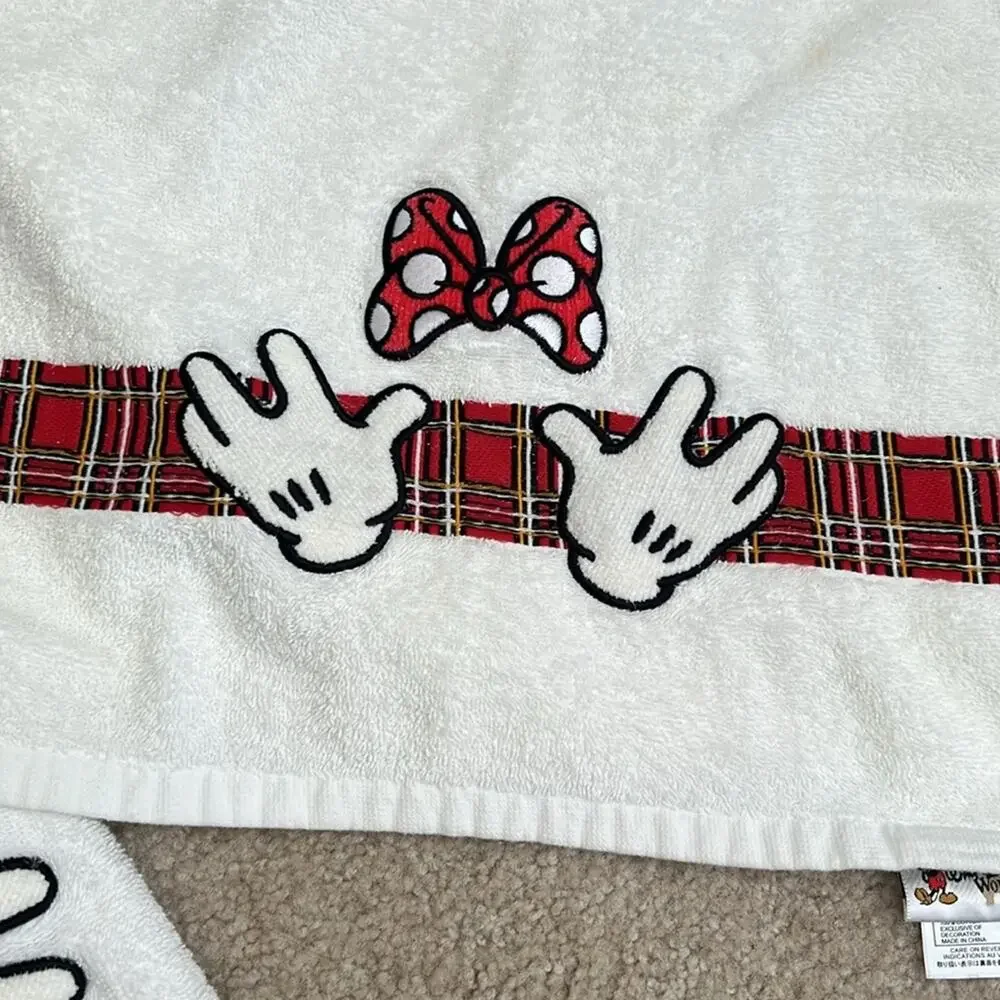 Disney World Mickey‎ bath and hand towel